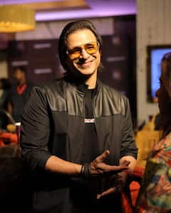 विवेक ओबेरॉयने वयाच्या 19 व्या वर्षी टेक कंपनी स्थापन केलेली, वडिलांची शिकवण आजही ठरतेय उपयोगी!