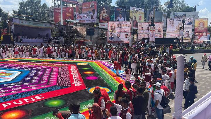 पुणे शहरातील वास्तव त्यांनी या रांगोळीतून समोर आणलंय, यंदा व्यसनाच्या विळख्यात अडकलेल्या तरुणाईवर आधारित रांगोळी राष्ट्रीय कला अकादमीनं साकारली आहे.