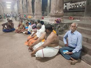 Karur Kalyana Pasupadeeswarar Temple Sivanadiyaar dharna protest - TNN கரூர் கல்யாண பசுபதீஸ்வரர் ஆலயத்தில் சிவனடியார்கள் தர்ணா - காரணம் என்ன?