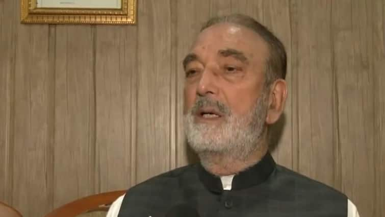 jammu kashmir elections 2024 ghulam nabi azad says i strongly oppose fact that elections were held after ten years जम्मू कश्मीर विधानसभा चुनाव: गुलाम नबी आजाद बोले, 'इसकी मैं पुरजोर मुखालफत करता हूं कि...'