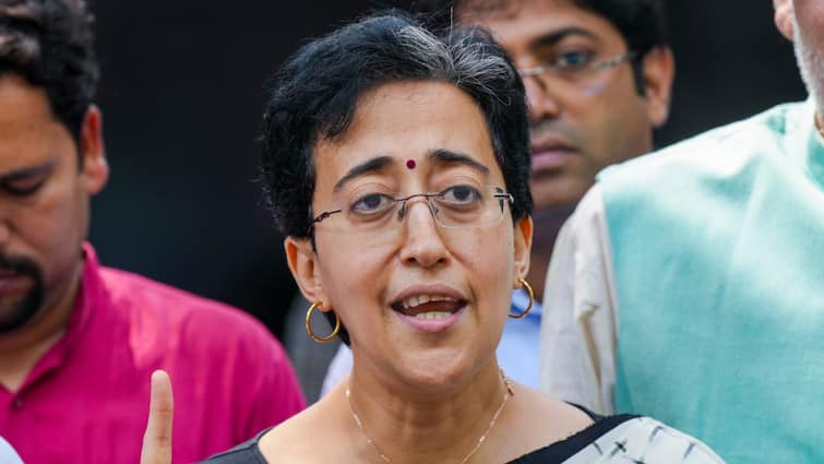 Atishi Delhi Cabinet To Likely Have 2 New Faces All Sitting Ministers To Retain Spot Atishi's Delhi Cabinet To Likely Have 2 New Faces, All Sitting Ministers To Retain Spot