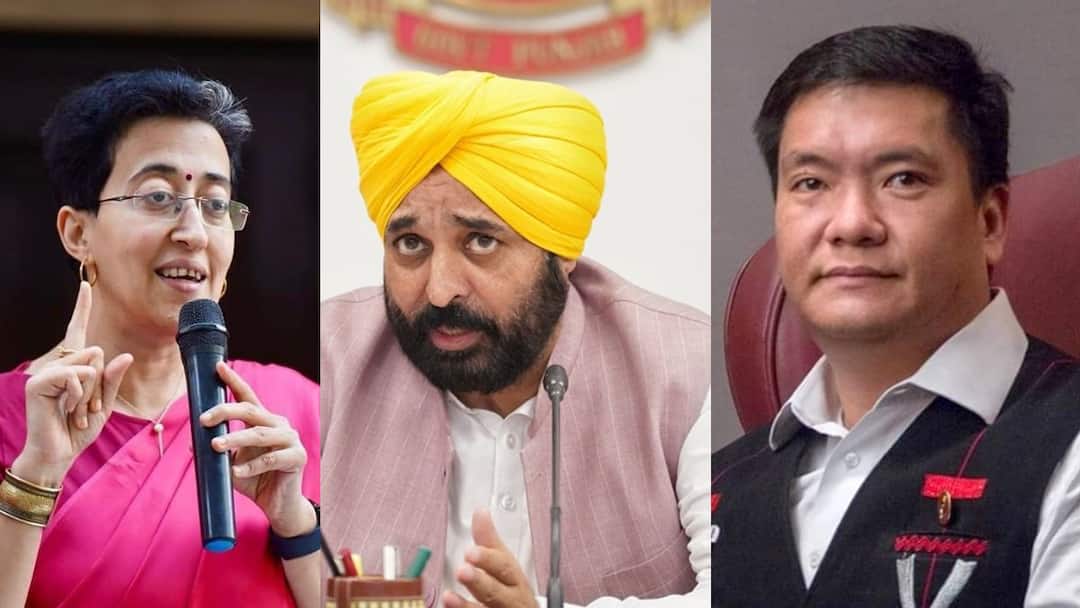 Atishi Marlena Delhi CM : सध्याच्या घडीला देशातील सर्वात तरुण मुख्यमंत्री कोण? आतिशी मारलेना यांचं वय किती? जाणून घ्या देशातील तरुण आणि ज्येष्ठ मुख्यमंत्री कोण? Atishi Marlena Delhi CM Who is currently the youngest Chief Minister of the country How old is Atishi Marlena Know who is the young and senior chief minister of the country Marathi News Atishi Marlena Delhi CM : सध्याच्या घडीला देशातील सर्वात तरुण मुख्यमंत्री कोण? आतिशी मारलेना यांचं वय किती? जाणून घ्या देशातील तरुण आणि ज्येष्ठ मुख्यमंत्री कोण?