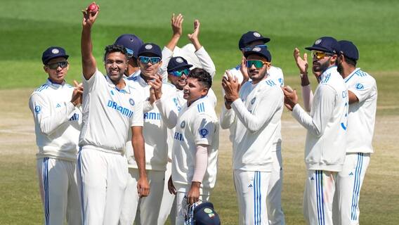 IND vs BAN: अक्षर पटेल को नहीं मिलेगा मौका? 3 स्पिनर के साथ उतरेगी टीम इंडिया, जानें पहले टेस्ट की प्लेइंग इलेवन IND vs BAN: अक्षर पटेल को नहीं मिलेगा मौका? 3 स्पिनर के साथ उतरेगी टीम इंडिया, जानें पहले टेस्ट की प्लेइंग इलेवन