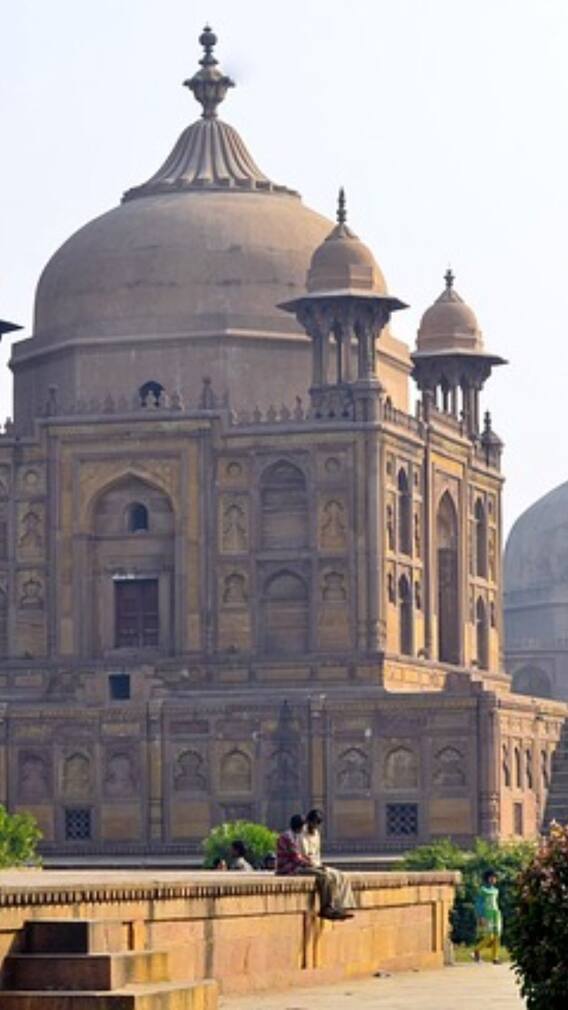 यूपी के हापुड़ का पुराना नाम क्या था?