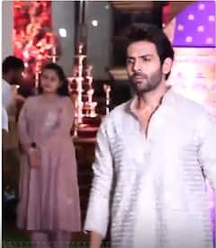 Mumbai News: गणपति दर्शन के लिए सीएम आवास पहुंचे Kartik Aaryan | ABP Shorts