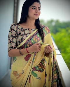 Brahmamudi Sharmitha Gowda: 'బ్రహ్మముడి' ఫేం షర్మిత గౌడ స్టన్నింగ్‌ లుక్ - చీరలో రుద్రాణి అత్త హోయలు చూశారా?