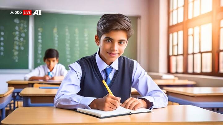 क्लास 9वीं के स्टूडेंट्स को 300 रुपये रजिस्ट्रेशन फीस देनी होगी. क्लास 11वीं के स्टूडेंट्स के लिए रजिस्ट्रेशन फीस 600 रुपये है.