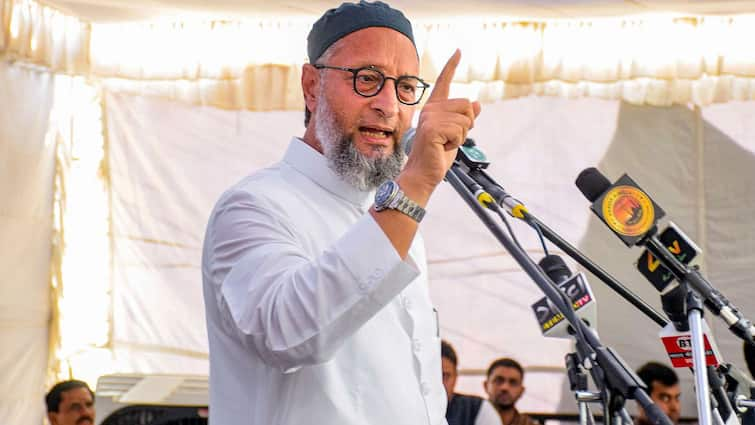 AIMIM Chief Asaduddin Owaisi Attaks PM Modi Amit Shah on One Nation One Election issue One Nation One Election: वन नेशन-वन इलेक्शन की मंजूरी पर ओवैसी नाराज, बताया क्या है इसके पीछे पीएम मोदी का प्लान