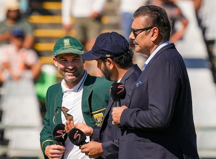 टीम इंडिया के कई पूर्व क्रिकेटर्स को विज्ञापन या ब्रांड एंडोर्समेंट भी मिल जाती है. वे इससे भी कमाई कर लेते हैं. ये पूर्व क्रिकेटर्स कमेंट्री भी करते हैं.