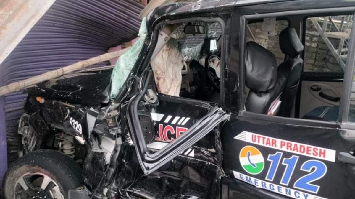 Road Accident: महोबा में रोडवेज बस ने पुलिस वाहन को पीछे से मारी जोरदार टक्कर, एक सिपाही समेत दो की मौत