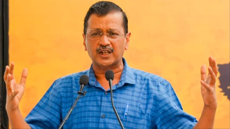 AAP Chief Arvind Kejriwal Will give up government facilities after resigning from Delhi CM post '15 दिनों के भीतर अरविंद केजरीवाल खाली कर देंगे सीएम आवास, हमें सुरक्षा की चिंता'- बोले संजय सिंह