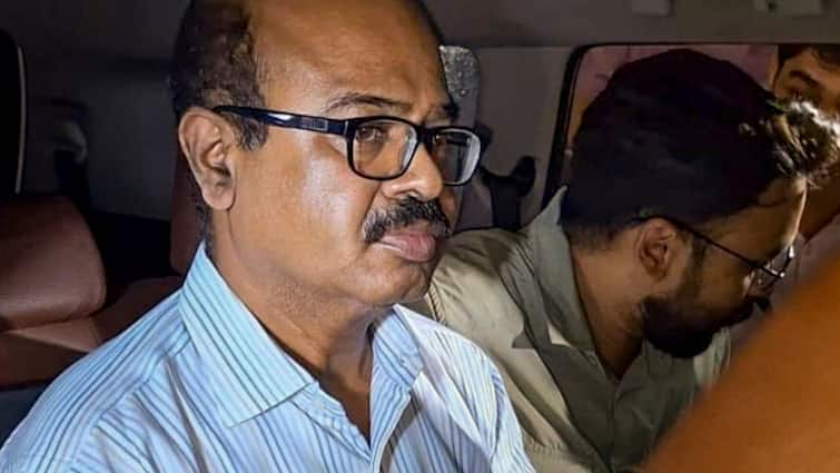 RG Kar Case Kolkata Police Suspends Abhijit Mondal Accused Of Evidence Tampering Days After CBI Arrest RG Kar Case: Kolkata Police Suspends Abhijit Mondal Days After CBI Arrest