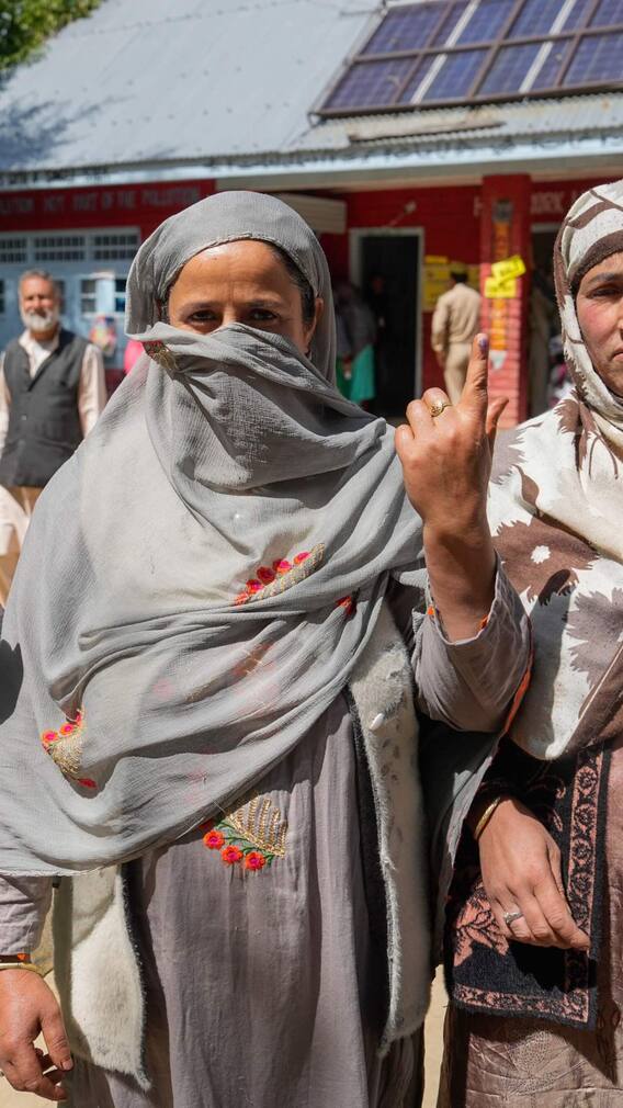 जम्मू-कश्मीर चुनाव: पहले चरण में बंपर वोटिंग