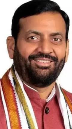 Haryana News: 'कांग्रेस में द्वंद है, भाजपा में कोई नाराज नहीं है'- Nayab Singh Saini | ABP Shorts