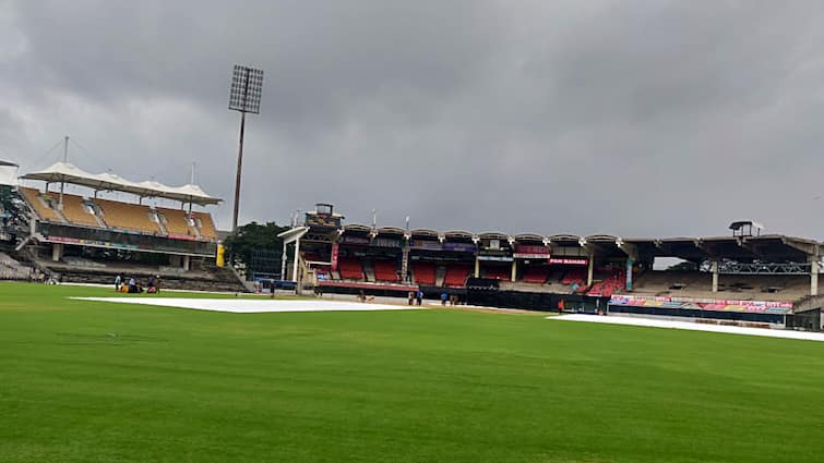 Sports IND vs BAN weather report India vs bangladesh 1st test washed out due to rain according to accuweather report क्रिकेटप्रेमींचा होणार हिरमोड? IND vs BAN च्या पहिल्या कसोटी सामन्यावर मान्सूनच्या घिरट्या, अहवाल सांगतो..