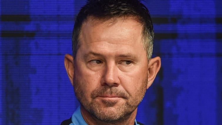 After leaving Delhi Capitals Ricky Ponting is close to signing deal with Punjab Kings reports दिल्ली कैपिटल्स को छोड़ने के बाद अब IPL की इस टीम से जुड़ेंगे रिकी पोंटिंग, सामने आई रिपोर्ट