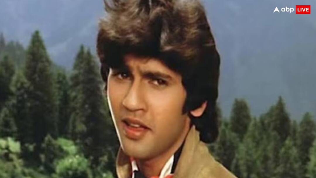 इस एक्टर ने की राज कपूर की बेटी संग सगाई, दूसरी एक्ट्रेस को किए शादी के वादे, और फिर किसी तीसरी महिला संग चलाया अफेयर Kumar Gaurav promised to marry Vijayta Pandit despite engagement to Raj Kapoor daughter इस एक्टर ने की राज कपूर की बेटी संग सगाई, दूसरी एक्ट्रेस को किए शादी के वादे, और फिर किसी तीसरी महिला संग चलाया अफेयर