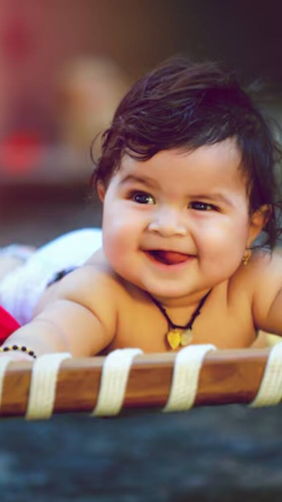 हर साल भारत में कितने बच्चे लेते हैं जन्म?