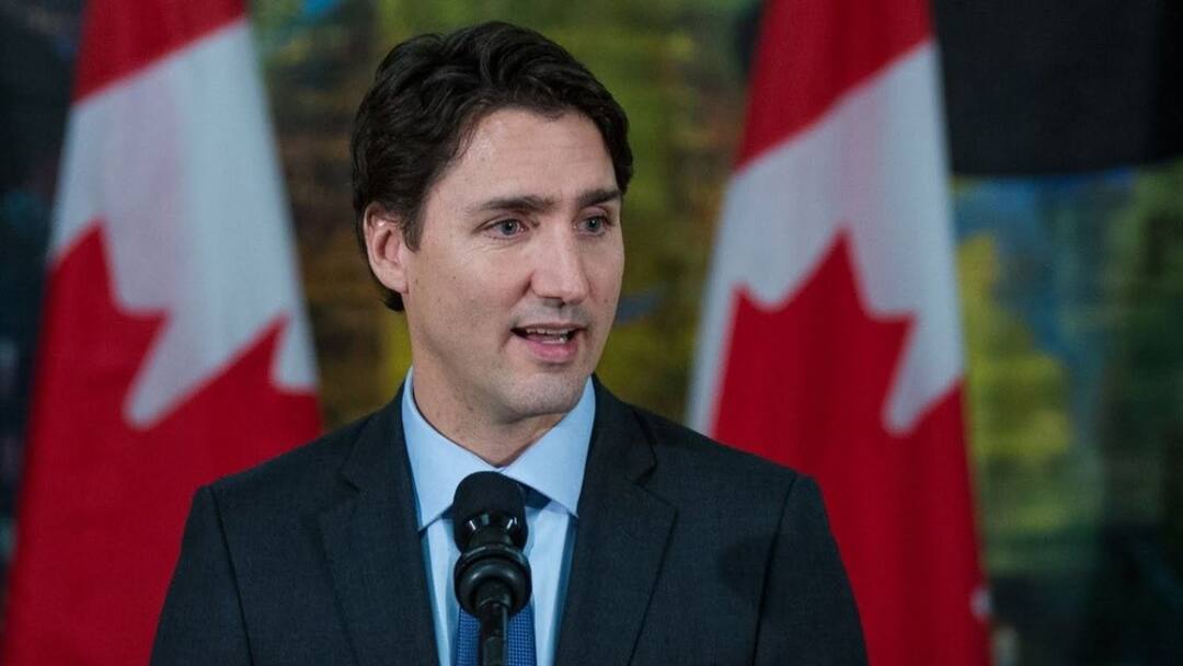 कनाडा इस सख्त फैसले से 4 लाख से ज्यादा भारतीय छात्रों पर पड़ेगा असर, जानिए Canada tightened rules for international students reduced visas More than 4 lakh Indian students will be affected कनाडा इस सख्त फैसले से 4 लाख से ज्यादा भारतीय छात्रों पर पड़ेगा असर, जानिए