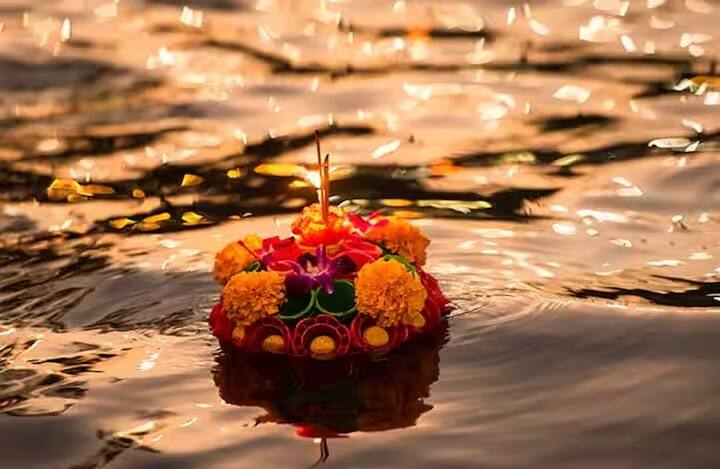 पितृ पक्षात श्राद्ध केव्हा आणि कसं करावं? हे ज्योतिषांकडून जाणून घ्या...