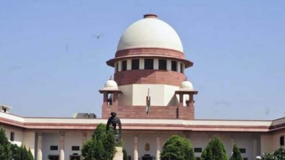 Supreme Court Sets Aside Murder Conviction In 2006 Case says Eyewitness Identified Attackers Despite Power Outage its Unbelievable 'बिजली गुल होने के बावजूद चश्मदीद ने हमलावर की पहचान की', सुप्रीम कोर्ट ने मर्डर केस में सुनाया बड़ा फैसला