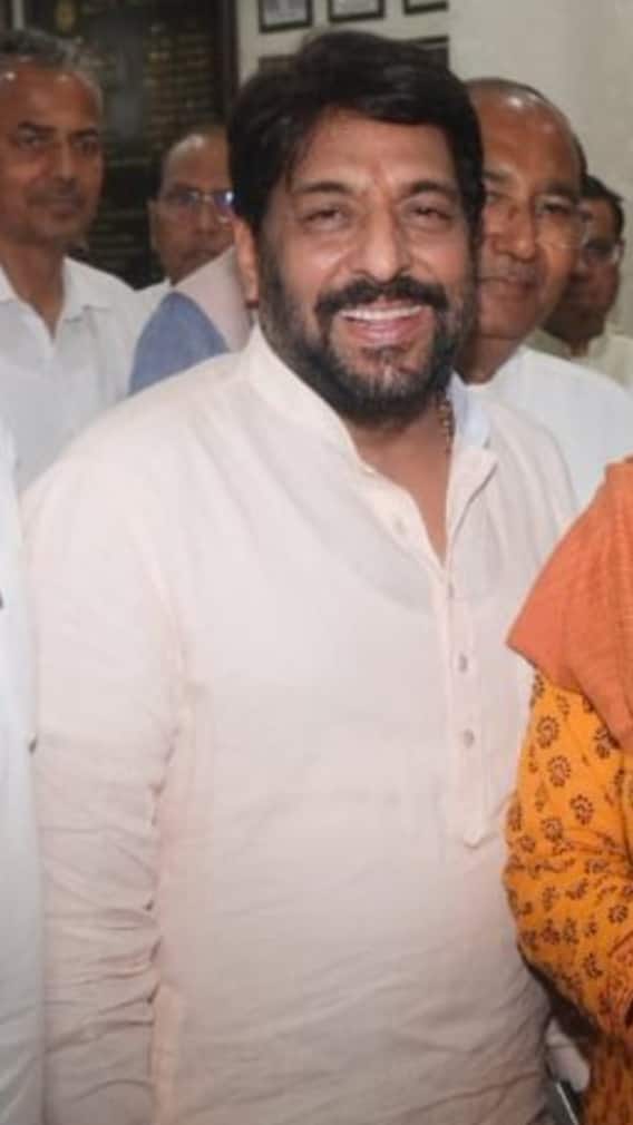 गोपाल कांडा के पास कितनी है संपत्ति? जूते की दुकान से बने अरबपति