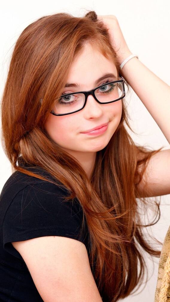 அழகான கருப்பு புருவங்களை பெற தினமும் இந்த வீட்டு வைத்தியங்களை செய்யுங்கள்