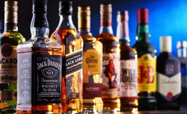 Andhra Pradesh Liquor Policy News Cheap liquor in Andhra Pradesh any brand for just Rs 99 CM Chandrababu Naidu Liquor Policy: मद्यप्रेमींसाठी आनंदाची बातमी! फक्त 99 रुपयांना मिळणार तुमच्या आवडीचा ब्रँड, नेमकं धोरण काय?