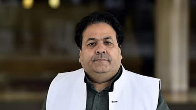 BCCI Vice President Rajiv Shukla mother Mother Expired here know latest sports news BCCI उपाध्यक्ष राजीव शुक्ला की मां का निधन, 97 साल की उम्र में दुनिया को कहा अलविदा