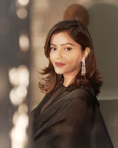 ब्लैक साड़ी में रुबीना दिलैक ने शेयर की दिलकश तस्वीरें, बोलीं - ‘वक्त के साथ किस्मत लिख रही हूं’