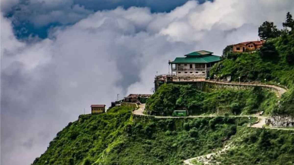 Hill-Station Escape: 7 Beautiful Places In Mussoorie You Can't Miss