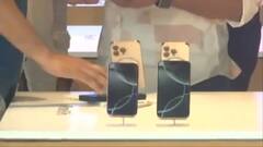 दिल्ली में आईफोन-16 खरीदने के लिए लोगों में गजब का क्रेज, साकेत सेलेक्ट सिटी मॉल में लगी लंबी लाइन