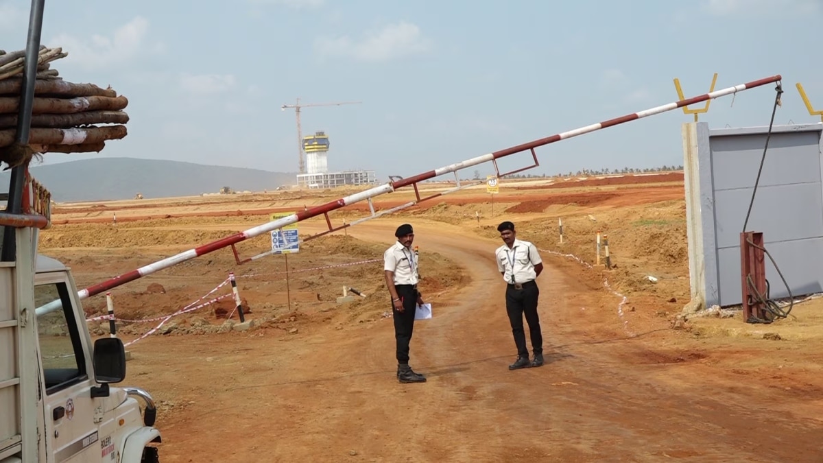 Bhogapuram Airport: భోగాపురం దగ్గర సైట్ అమరావతి కన్నా కాస్ట్‌లీ గురూ, ఇప్పుడు కాకపోతే ఇంకెప్పుడు కొనలేరు!