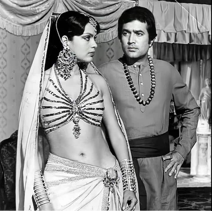 बावजूद इसके जीनत अमान एक्टर से काफी डरती थी. इसका खुलासा एक्ट्रेस ने अंग्रेजी वेबसाइट फिल्म कंपेनियन को दिए एक इंटरव्यू में किया था. उन्होंने बताया था कि, ‘जब मैं इंडस्ट्री में आई थी तो राजेश खन्ना एक सुपरस्टार थे. ऐसे में मैं उनके सामने काफी नर्वस रहती थी.”