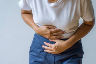 Health Tips: સવારે પેટ સાફ ન થતું હોય તો ખાલી પેટે ખાઓ આ ફાઇબરથી ભરપૂર ફળ, પેટમાં જમા થયેલી ગંદકી થશે દૂર