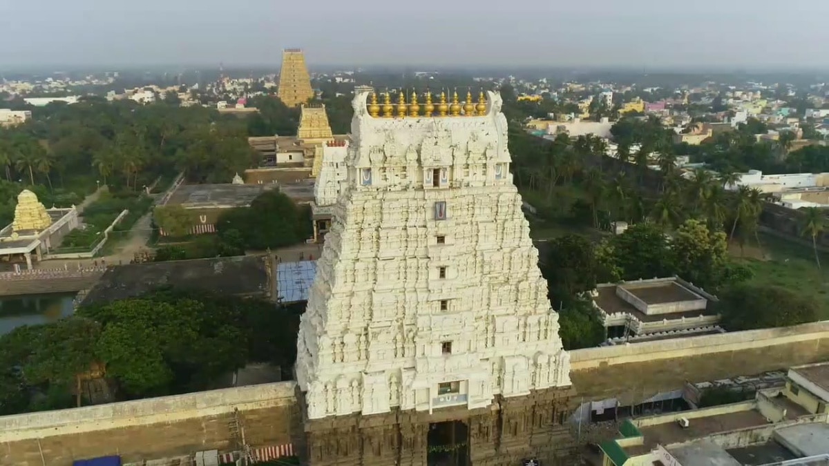 Kanchipuram Divya Desam Temples List: கேட்கும் வரங்களை கொடுக்கும் காஞ்சி வரதராஜ பெருமாள் கோயிலின் சிறப்பும் வரலாறும்