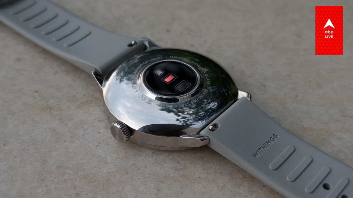 Withings ScanWatch Light Review: Analog Watch, Digital Features, and a Battery That Lives Up to the Taste