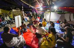 RG Kar News: জুনিয়র ডাক্তারদের ধর্না শেষ হতেই স্লোগানে আলকাতরার প্রলেপ! বেনজির এক দৃশ্য!