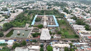 Kanchipuram Divya Desam Temples List: கேட்கும் வரங்களை கொடுக்கும் காஞ்சி வரதராஜ பெருமாள் கோயிலின் சிறப்பும் வரலாறும்