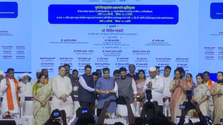 केंद्रीयमंत्री नितीन गडकरी यांनी पुण्यातील वायू प्रदूषणवर भाष्य करताना इथेनॉलवर आधारित सार्वजनिक वाहतूक व्यवस्था सुरू करत असल्याचं म्हटलं.