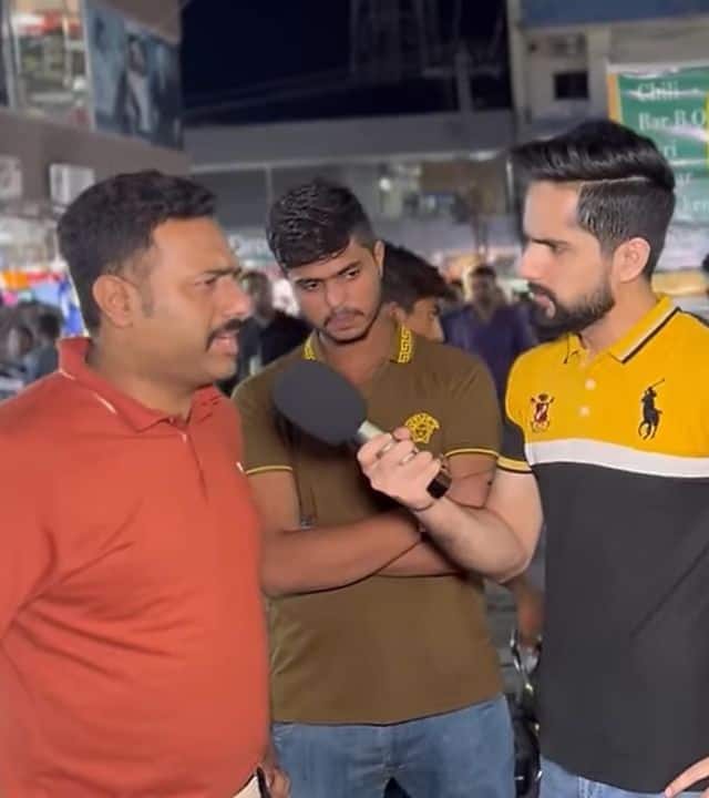 पाकिस्तानी शख्स ने कहा कि अभी जो हालही में 29 खिलाड़ियों को बाहर निकाला गया वो पाकिस्तान को रिप्रजेंट करने वहां गए थे. उन खिलाड़ियों के पास ना तो किट, शूज या खेलने का कोई और सामान था. इसका मतलब यही है कि वो सभी भागने के फिराक में थे. इस तरह की हरकतें पाकिस्तान के लिए बहुत शर्मिंदगी की बात है.