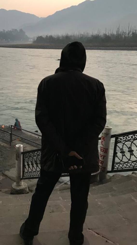 जब भरी बारिश में बिना कपड़ों के डायरेक्टर के पीछे दौड़ पड़ी थी ये एक्ट्रेस