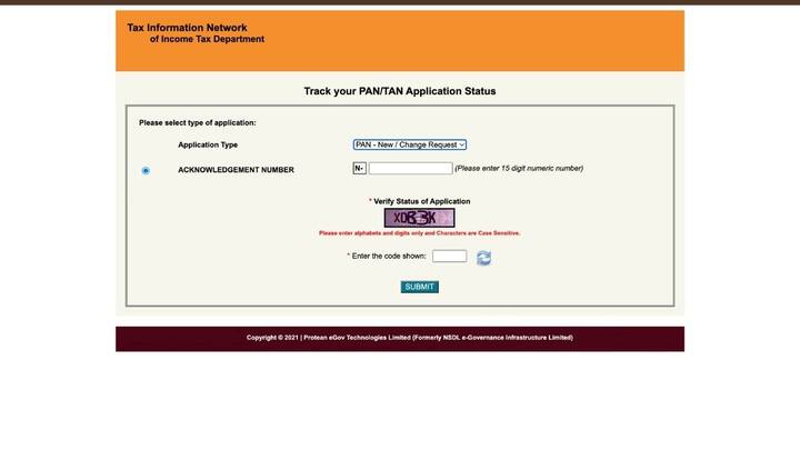 इसके बाद आपो एप्लीकेशन सेक्शन से 'PAN-New/Change Request' सिलेक्ट करना होगा. इसके बाद 15 डिजिट का रसीद नंबर दर्ज करना होगा. फिर कैप्चा कोड डालकर 'Submit' पर क्लिक कर दें. आपके सामने स्टेटस आ जाएगा.