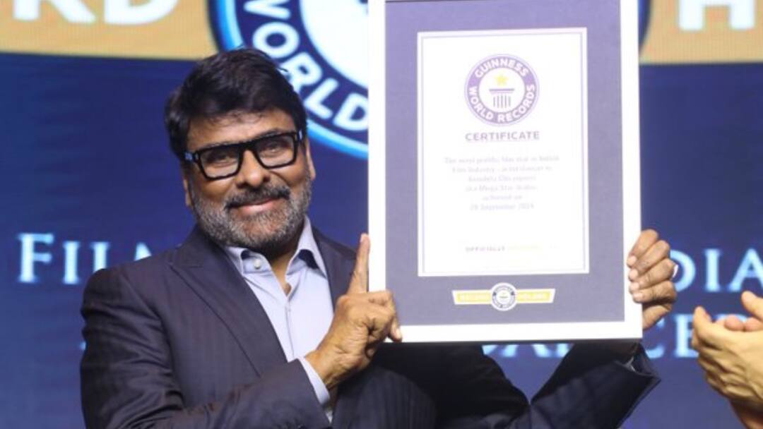 megastar chiranjeevi awarded for 24 thousand dance moves in 537 songs see details Chiranjeevi : கின்னஸ் உலக சாதனையாளர்களின் பட்டியலில் இடம்பிடித்தார் சிரஞ்சீவி...அது என்ன சாதனை தெரியுமா?