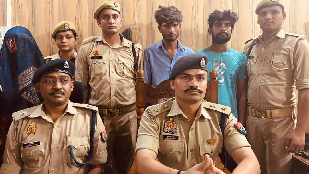 संभल रेप पीड़िता हत्याकांड का पुलिस ने किया खुलासा, छात्रा के परिजन ही निकले हत्यारे Sambhal Rape Victim Murder Case Police Revealed Student Relatives are Murderers ann संभल रेप पीड़िता हत्याकांड का पुलिस ने किया खुलासा, छात्रा के परिजन ही निकले हत्यारे