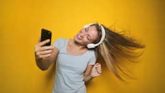 Music Health Benefits: দিনের শুরুতে সুরের যাদু, স্বাস্থ্যের জন্য কেন প্রয়োজন?