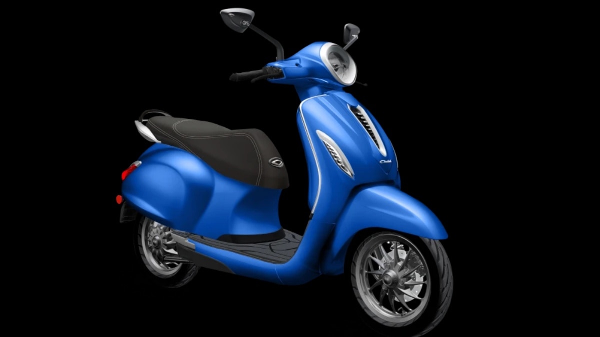 Electric Scooter: बिना चार्जिंग के दौड़ेगा नॉनस्टॉप, 8000 रुपये सस्ती कीमत पर मिल रहा ये इलेक्ट्रिक स्कूटर