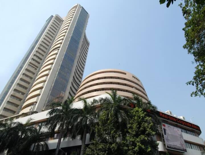 सध्या हा शेअर 329.30 रुपयांवर (Hindustan Copper Share Price) आहे. या शेअरची सध्याची स्थिती पाहता कॅनरा बँक सिक्योरिटीज या ब्रोकर हाऊसने या शेअरला 4 ते 5 आठवड्यांसाठी खरेदी करण्याचा सल्ला दिला आहे.