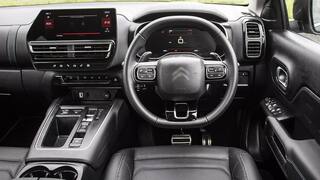 Navratri Offer: ਇਸ 7 ਸੀਟਰ SUV 'ਤੇ ਮਿਲ ਰਿਹੈ 5 ਲੱਖ ਰੁਪਏ ਤੋਂ ਵੱਧ ਦਾ Discount, ਨਾ ਗੁਆਓ ਮੌਕਾ !