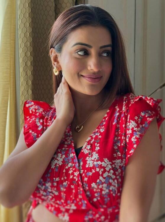 ਇਸ ਘਟਨਾ ਤੋਂ ਬਾਅਦ ਮਾਹੌਲ ਇੰਨਾ ਖਰਾਬ ਹੋ ਗਿਆ ਕਿ ਅਕਸ਼ਰਾ ਨੂੰ ਪ੍ਰੋਗਰਾਮ ਛੱਡਣਾ ਪਿਆ। ਸਥਿਤੀ ਨੂੰ ਕਾਬੂ ਕਰਨ ਲਈ ਪੁਲਿਸ ਨੂੰ ਲਾਠੀਚਾਰਜ ਕਰਨਾ ਪਿਆ। ਇਹ ਘਟਨਾ ਆਜ਼ਮਗੜ੍ਹ ਮਹਾਉਤਸਵ ਦੇ ਆਖਰੀ ਦਿਨ ਐਤਵਾਰ ਰਾਤ ਨੂੰ ਵਾਪਰੀ।